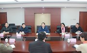 我校召開領(lǐng)導(dǎo)班子民主生活會
